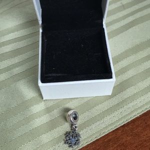 Pandora Disney Snowflake charm blue Mickey